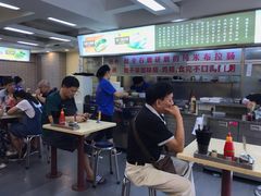 -冠记·肠粉粥品专家(江南大道店)