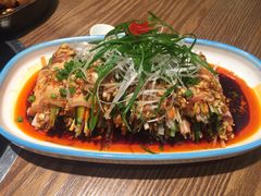 -山城外·非遗酸菜鱼(财富中心店)