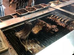 -Ribs & Burgers The Rocks