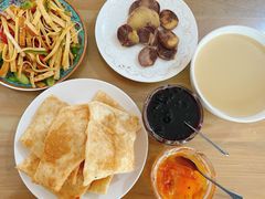 -努尔古丽奶茶