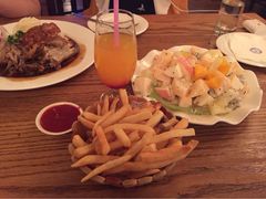 -宝莱纳啤酒花园餐厅PAULANER BRAUHAUS Nanjing(广州路店)