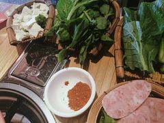 -阿婆情腊排骨火锅(金虹路店)