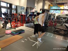 -浩克健身工作室