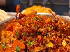 -凤凰路何眼镜香辣蟹(花果园店)
