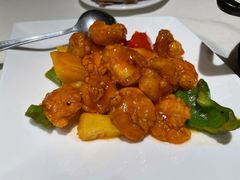 菠萝咕噜虾球-衡山汇·高级粤菜(霄云路店)