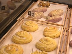 -manabe (共和新路店)