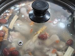 -濠轩阁特色生蚝火锅(水湾路店)