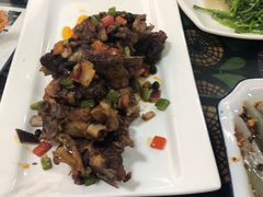-小厨子私房菜·云南美食店