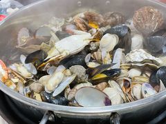 海鲜小咖锅-富临港·蒸汽海鲜·手抓海鲜·炒菜(栈桥店)