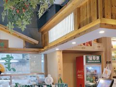 -绿草地·湘菜(喜盈门店)