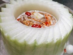 -得意咚瓜·顺德鱼生·冬瓜火锅(深圳首店)