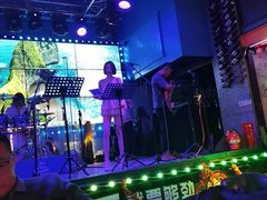 -Famous肥猫墨西哥音乐餐吧(五棵松华熙LIVE店)