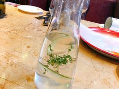 -喝丢一只鞋辣炒海鲜小烧烤(三八广场店)