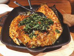 香茅草烤罗非鱼-云海肴·汽锅鸡·云南菜(天山百盛优客店)