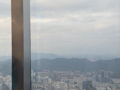 -平安金融中心云际观光层