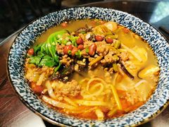 -粉家柳州螺蛳粉(杨宅路店)
