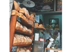 -Juicy Bakery(大学路店)