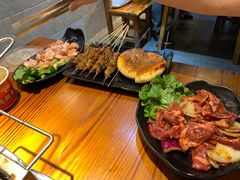 -丹东特色烤肉(学府路一部店)