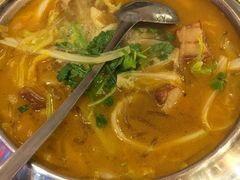 -鹤乡东北菜(崮山路店)