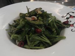 田七苗-名羊天下陕北横山铁锅炖羊肉(博文路店)