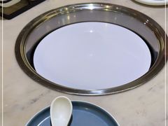 -左庭右院鲜牛肉火锅(浦江欢乐颂店)