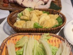 -椰子湾·海南火锅·糟粕醋·椰子鸡(正大广场店)