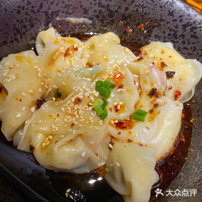 归蜀第成都串串料理(梅花路店)红油抄手图片