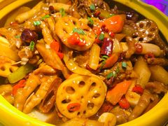 -多嘴超级肉蟹煲(欧亚卖场店)