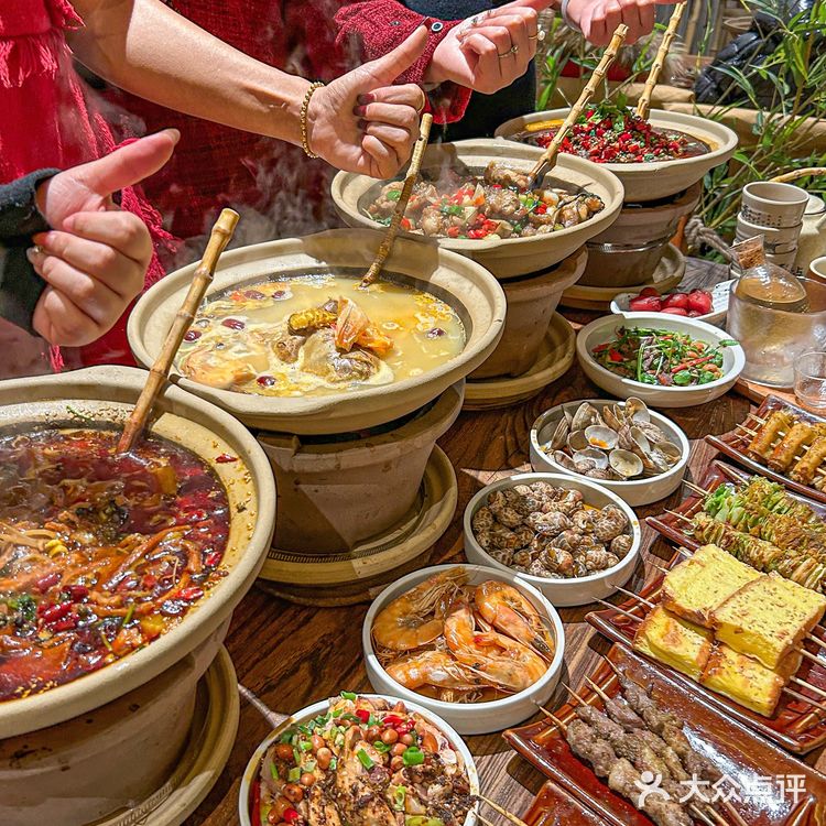 就在天津!烟火气十足的围炉烤串!还有夜宵