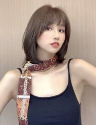 -BULB STUDIO 巴柏明星发型工作室