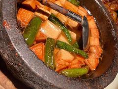 石锅沃豆腐-桂满陇-十里风荷(合生汇店)