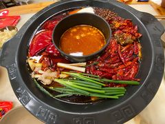 -黄潇洒老火锅(九眼桥宏济巷店)