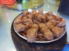 -鑫悦楼煎蟹·16年海鲜大排档