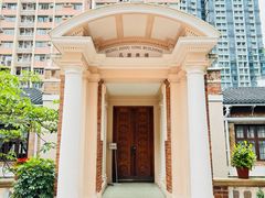 -香港大学