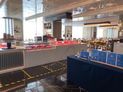-深圳国际会展中心希尔顿酒店(前海华发冰雪世界店)