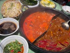 -憨铁匠老火锅(龙岗万科里店)