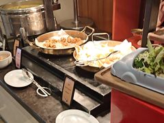 -亚龙湾希尔顿自助餐厅·海鲜·烧烤·沙滩BBQ·现场乐队