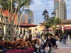 -佛罗伦萨小镇广佛名品奥特莱斯(疏港路店)