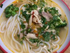 椒麻鸡汤米粉-西粉堂新疆米粉(朝外店)