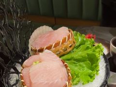 -湊湊火锅·茶憩(杭州湖滨银泰in77店)