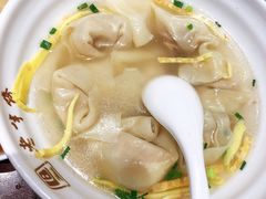 刀鱼馄饨-老半斋(福州路店)