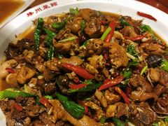 -鲁南仔·滕州炒鸡(经三路店)