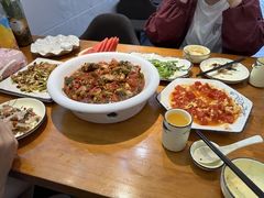-梁姐啤酒鱼(兴坪古镇店)