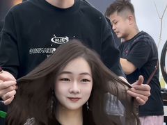 -万达广场(龙湖店)