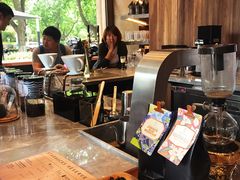 -星巴克臻选(南京艾尚天地店)