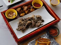 -黑青稞庄园·新式藏餐·牦牛肉汤锅(新都桥店)