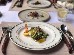 牛油果大虾藜麦沙拉-93Club·法餐厅