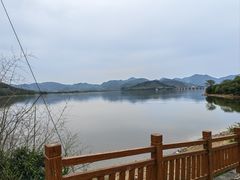 -四明湖
