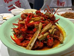 -靓虾二哥长沙地标小龙虾(五一广场店)