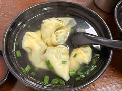 菜肉大馄饨-赵宝美煎包店
